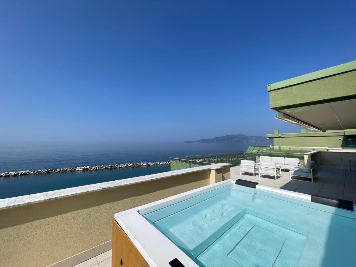 Gli Scogli Luxury Residence Chiavari Esterno foto